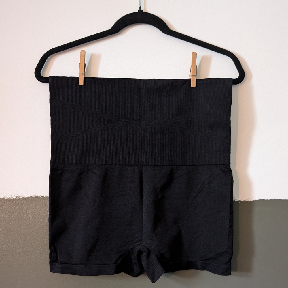 Plus Size Joe Fresh Seamless Shapewear Short (2x)